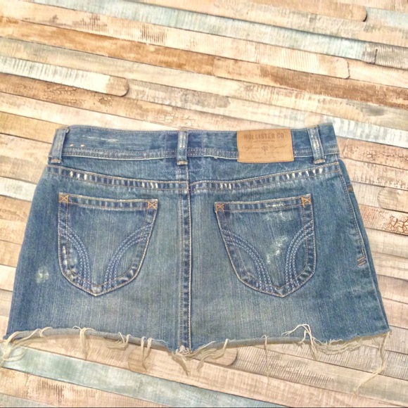 Hollister Denim Jean Mini Cutoff Skirt SZ 1 - Picture 5 of 6